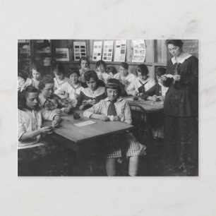 Postal Foto de época de Chicas escolares