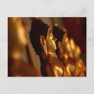 Postal Foto de estatuas de Buda en templo tailandés