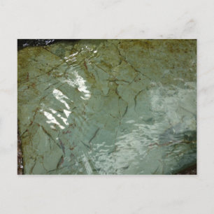 Postal Foto de la naturaleza de la losa cubierta de agua