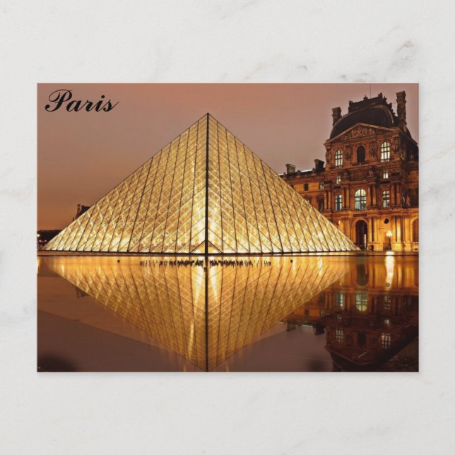 Postal Foto de la pirámide del Museo del Louvre en París (Anverso)