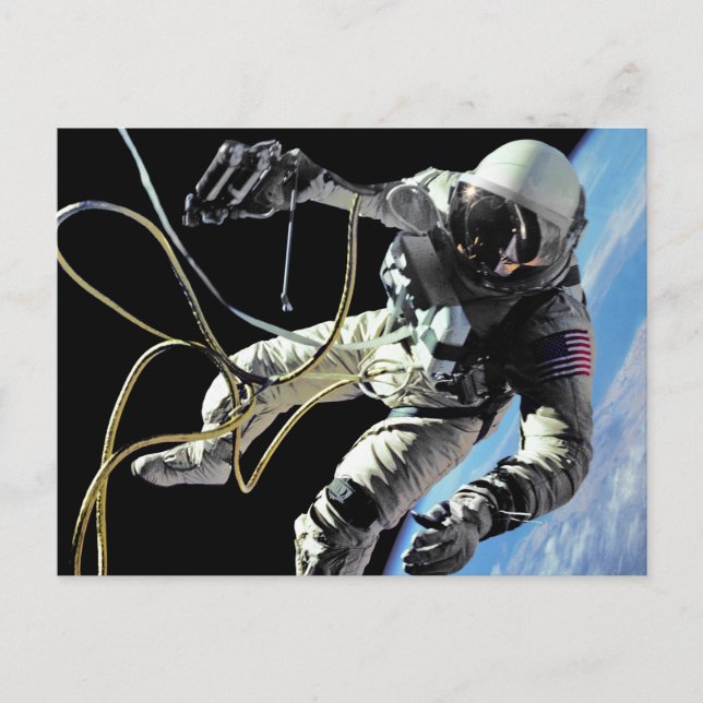 Postal Foto de la primera caminata espacial de un astrona (Anverso)