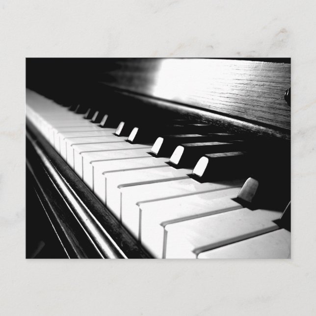 Postal Fotografía clásica de piano blanco y negro (Anverso)