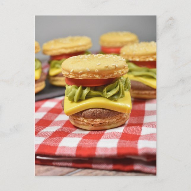 Postal Fotografía de Comida Hamburguesa Novedad Macarón (Anverso)