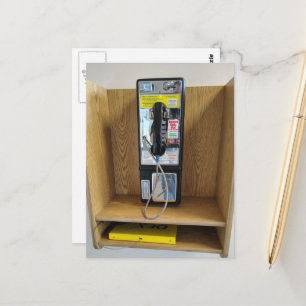 Postal Fotografía de espacio liminal de payphone abandona