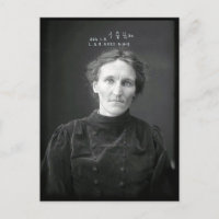 Fotografía de Mugshot en blanco y negro con crímen