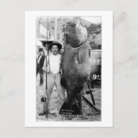 Fotografía de un hombre con pescado gigante