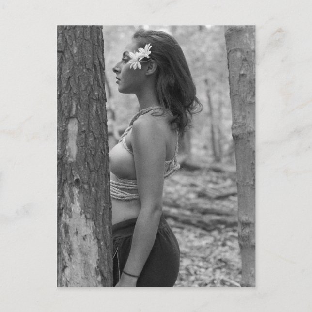 Postal fotográfica del modelo de aire libre calien (Anverso)