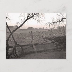 Postal fotográfica del Valle del Monumento de la V