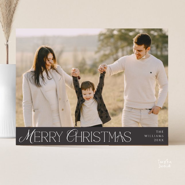 Postal Fotos de la familia Feliz Navidad, elegante modern (Merry Christmas Family Photo, Modern Elegant Postcard in Charcoal Dark Grey)