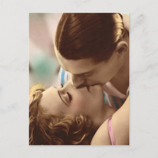 Postal francesa de pareja amorosa