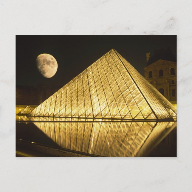 Postal Francia, París, el Museo del Louvre, noche (Anverso)
