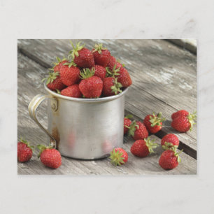 Postal fresas de jardín en mug