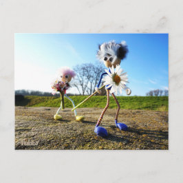 Postal Fubby's in natuur met madeliefjes.