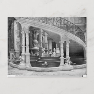 Postal Fuente bajo las escaleras del Hotel de