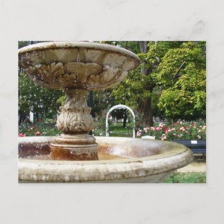 Postal Fuente en el parque