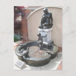 Postal Fuente: Mujer, niño y pollos