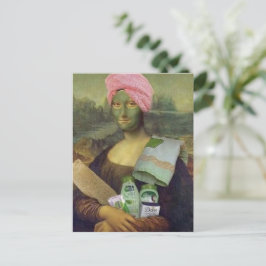 Postal Funny Mona Lisa haciendo skincare a Leonardo da Vi