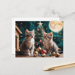 Postal Gatitos festivos junto al árbol de Navidad bajo la