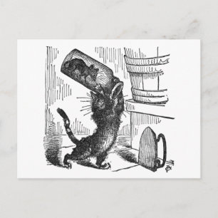 Postal Gato a punto de romper una botella con el ratón