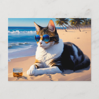 Postal Gato en la playa con un vaso de whisky