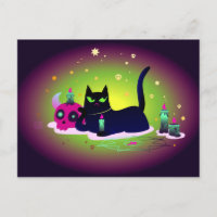 Gato negro gruñón con cráneo
