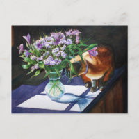 Gato siamés atacando un jarrón de flores