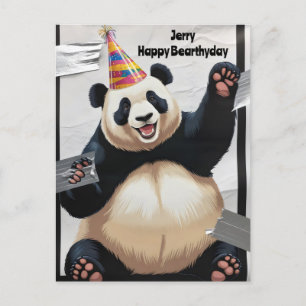 Postal Gigante panda sentado usando gorra de cumpleaños