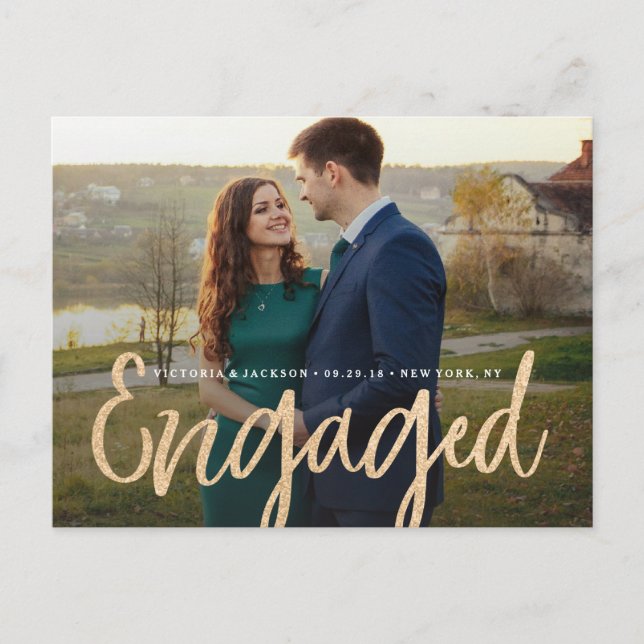 Postal Glittering Gold Engagement Save the Date Postcard (Anverso)