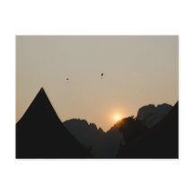 Golden light on the peaks: sunset in Vang Vieng