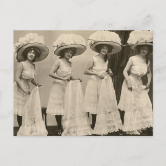 Postal Gorras y Petticoats