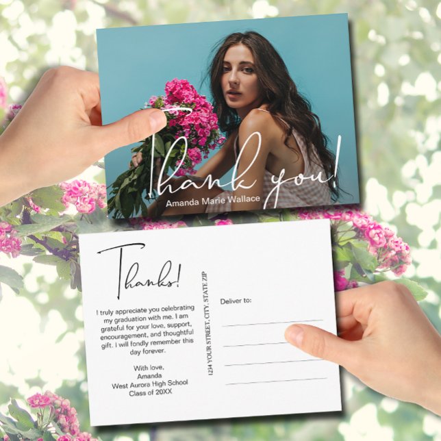 Postal Graduación de fotos de graduados de escritura mode (Modern script Thank You on photo graduation postcards)
