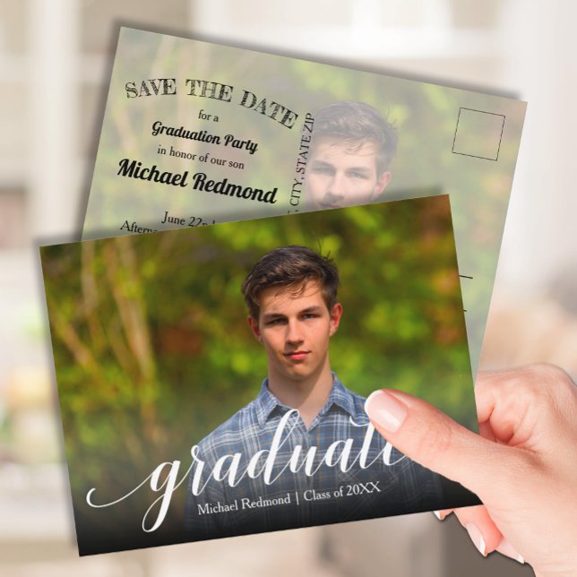 Postal Graduación Elegante de Script GUARDAR LA FECHA (Photo graduation Save the Date postcards feature your details on the back)