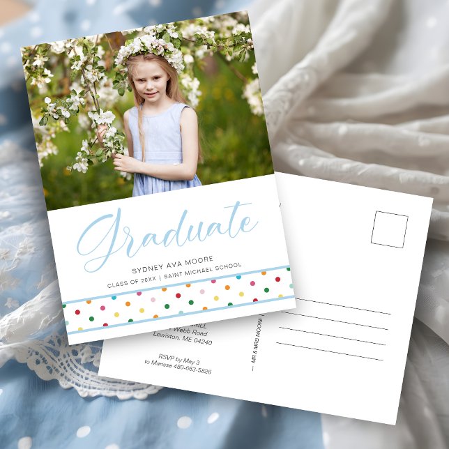 Postal Graduación Graduada De Fotografía Gradual De Póliz (Funny Cute Blue Polka Dots Grad Photo Graduation Invitation Card. )