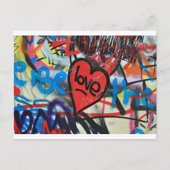 Postal graffiti de amor al corazón pintado de rojo (Anverso)