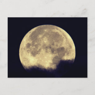 Postal Gran luna llena en las nubes