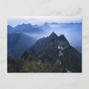 Postal Gran Muralla en la niebla de la mañana temprano, C