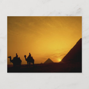 Postal Grandes Pirámides de Giza, Egipto al atardecer