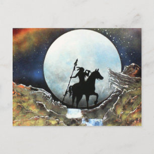 Postal Guerrero solitario bajo la luna