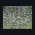 Postal Gustav Klimt Apple Tree Postcard<br><div class="desc">Postal Gustav Klimt Apple Tree. Aceite de lienzo de 1912. Un hermoso paisaje de la última época de Klimt. Un gran regalo para los amantes de la pintura paisajística,  los manzanos,  el Art Nouveau y Gustav Klimt.</div>