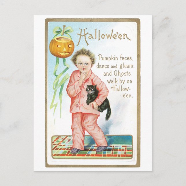 Postal Halloween anticuado, chico sostiene gato negro (Anverso)