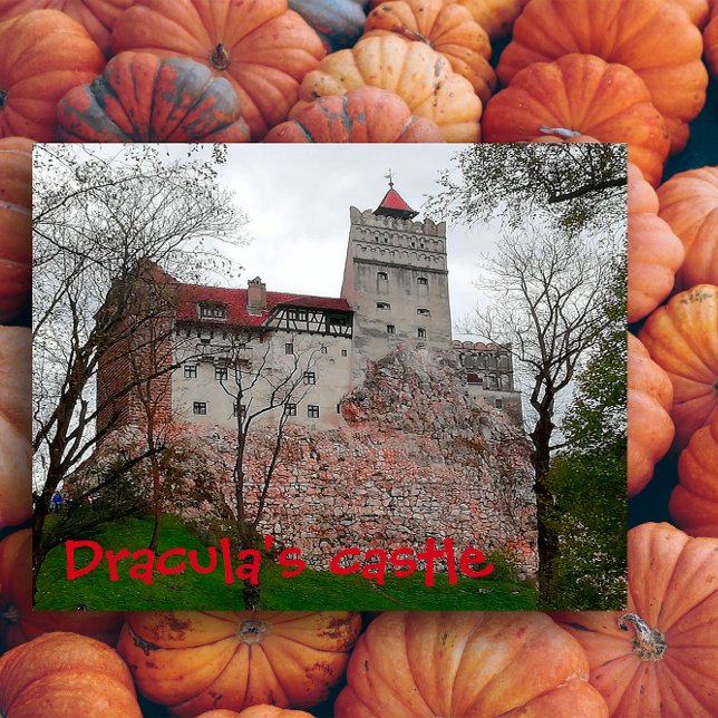 Postal Halloween de Transilvania, el castillo de Drácula (Subido por el creador)