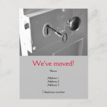 Hemos cambiado Postcard con una puerta y una llave