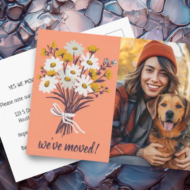 Postal Hemos mudado a la PERSONALIZADO FOTO Wildflower Bo (Customize this floral change of address postcard with your own photo - change colors, text, font. )