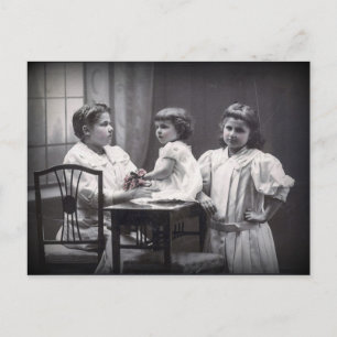 Postal Hermanas Vintage