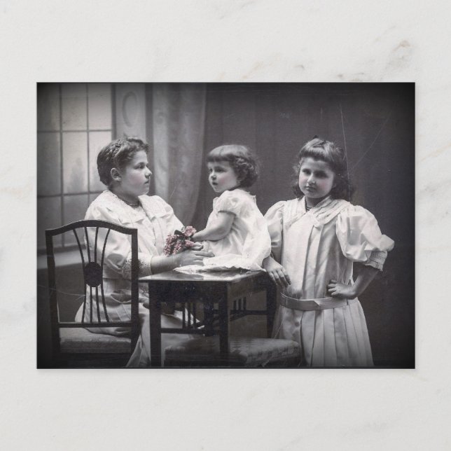 Postal Hermanas Vintage (Anverso)