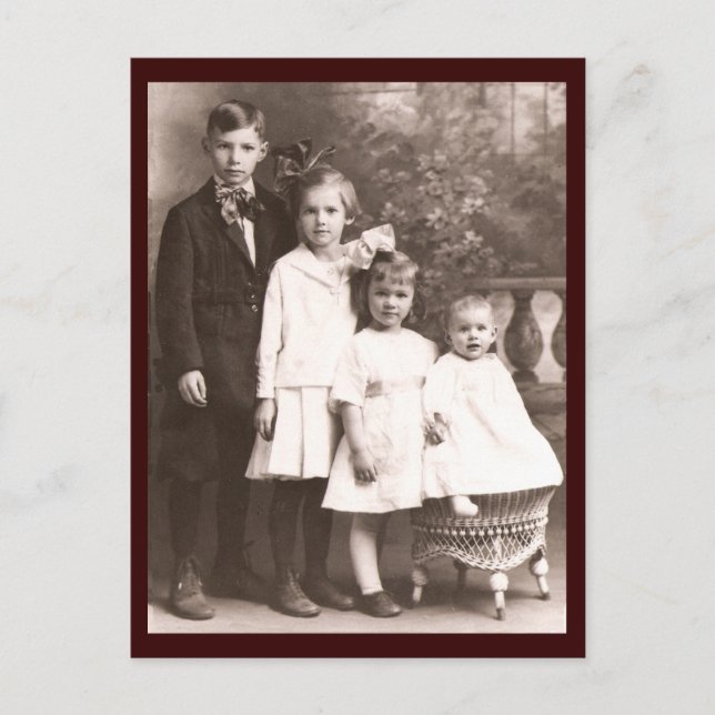 Postal Hermano y Hermanas Vintage (Anverso)
