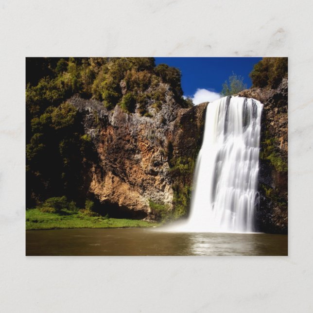 Postal hermosa de la cascada (Anverso)