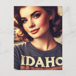 Postal Hermosa mujer vintage en camisa de Idaho