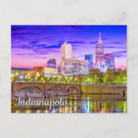 Hermosa puesta de sol sobre Indianápolis, Indiana