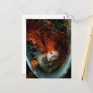 Postal Hermosa Sirena de Cabello Rojo en una Bañera